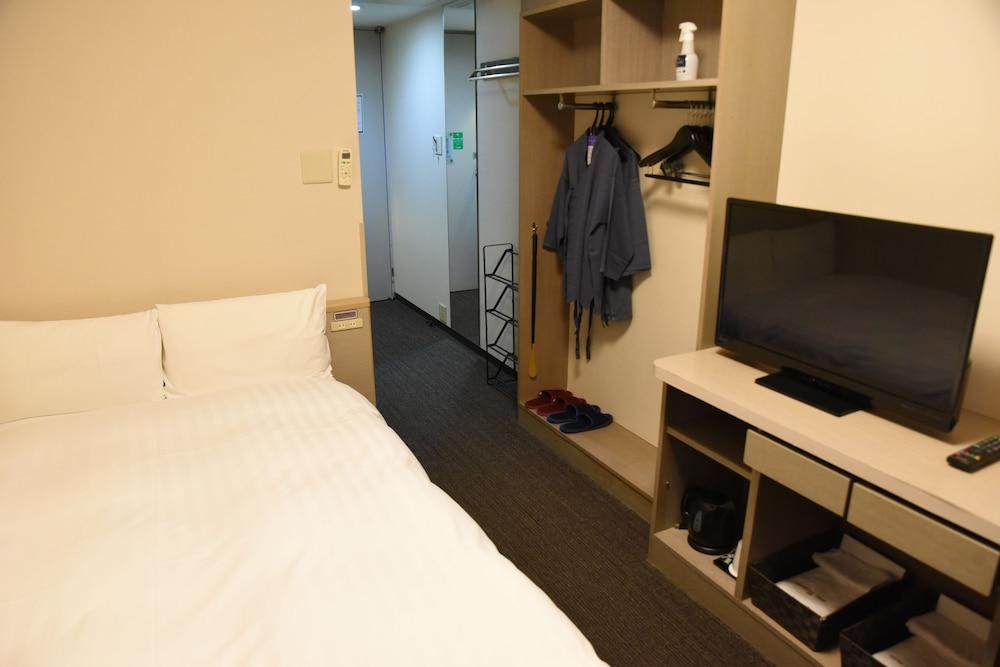 Dormy Inn Express Asakusa Токио Экстерьер фото